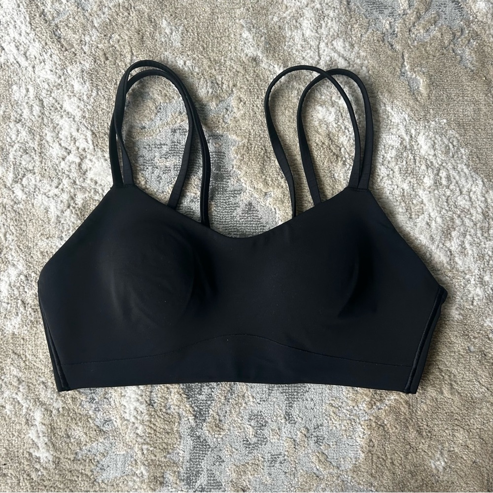 Lululemon Like a Cloud Bra
Light Support, B/C Cup Black